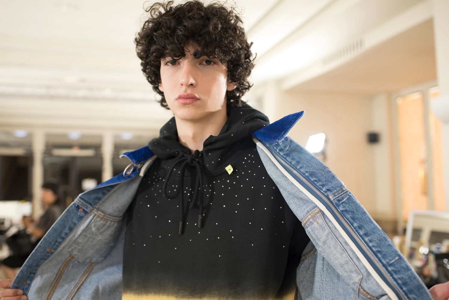 Off-White Virgil Abloh Menswear Spring/Summer 2019 Paris Fashion Week Men's Collection Backstage Jacket Hoodie Blue Black