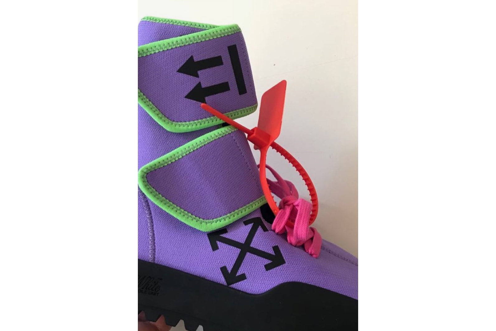 Off-White Virgil Abloh Spring/Summer 2019 Footwear Sneaker Purple