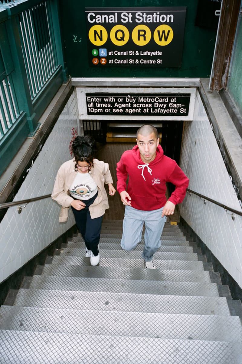 ONLY NY x New York Magazine Collaboration Gentile's T-shirt Logo Hoody Natural Cranberry