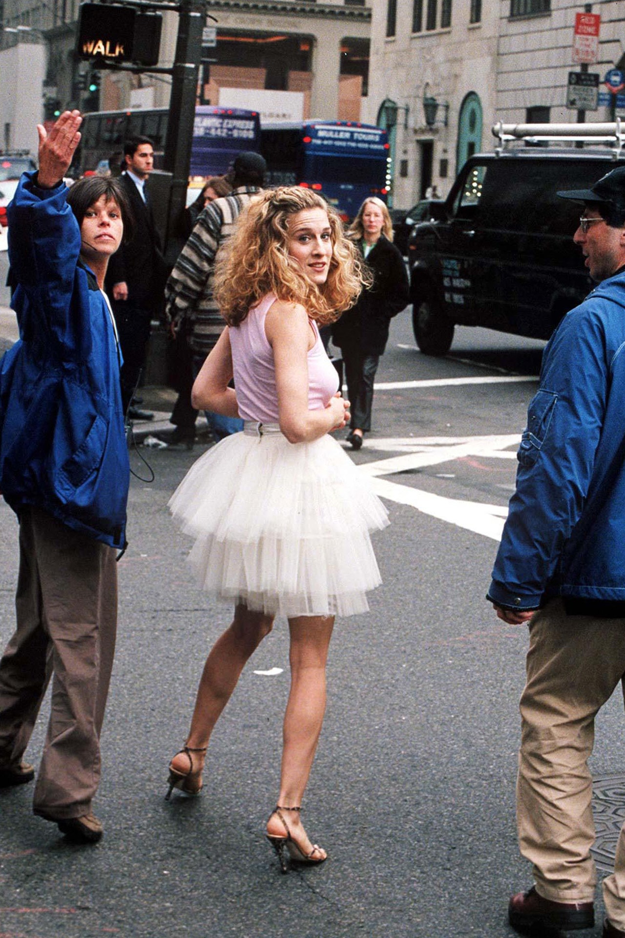 Sex and the City Anniversary SATC Iconic Outfits Carrie Bradshaw Fashion Chanel Burberry Louis Vuitton Sarah Jessica Parker