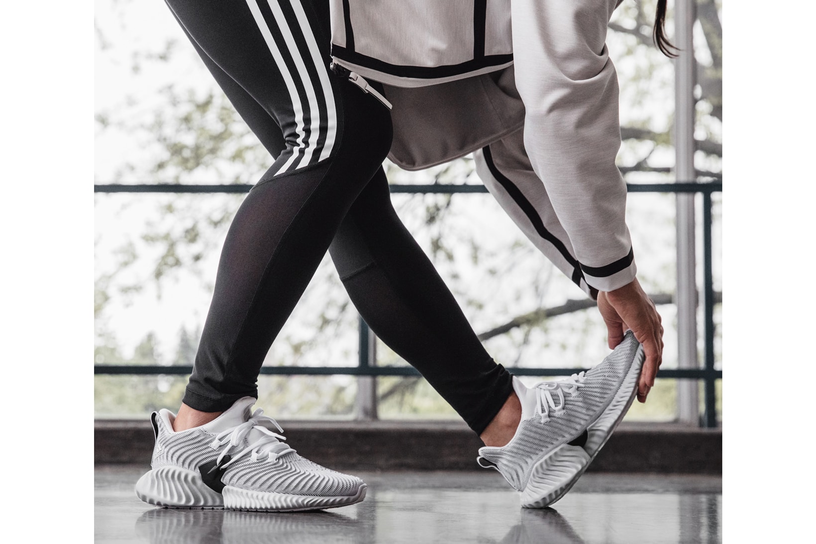 adidas Running AlphaBOUNCE Instinct White