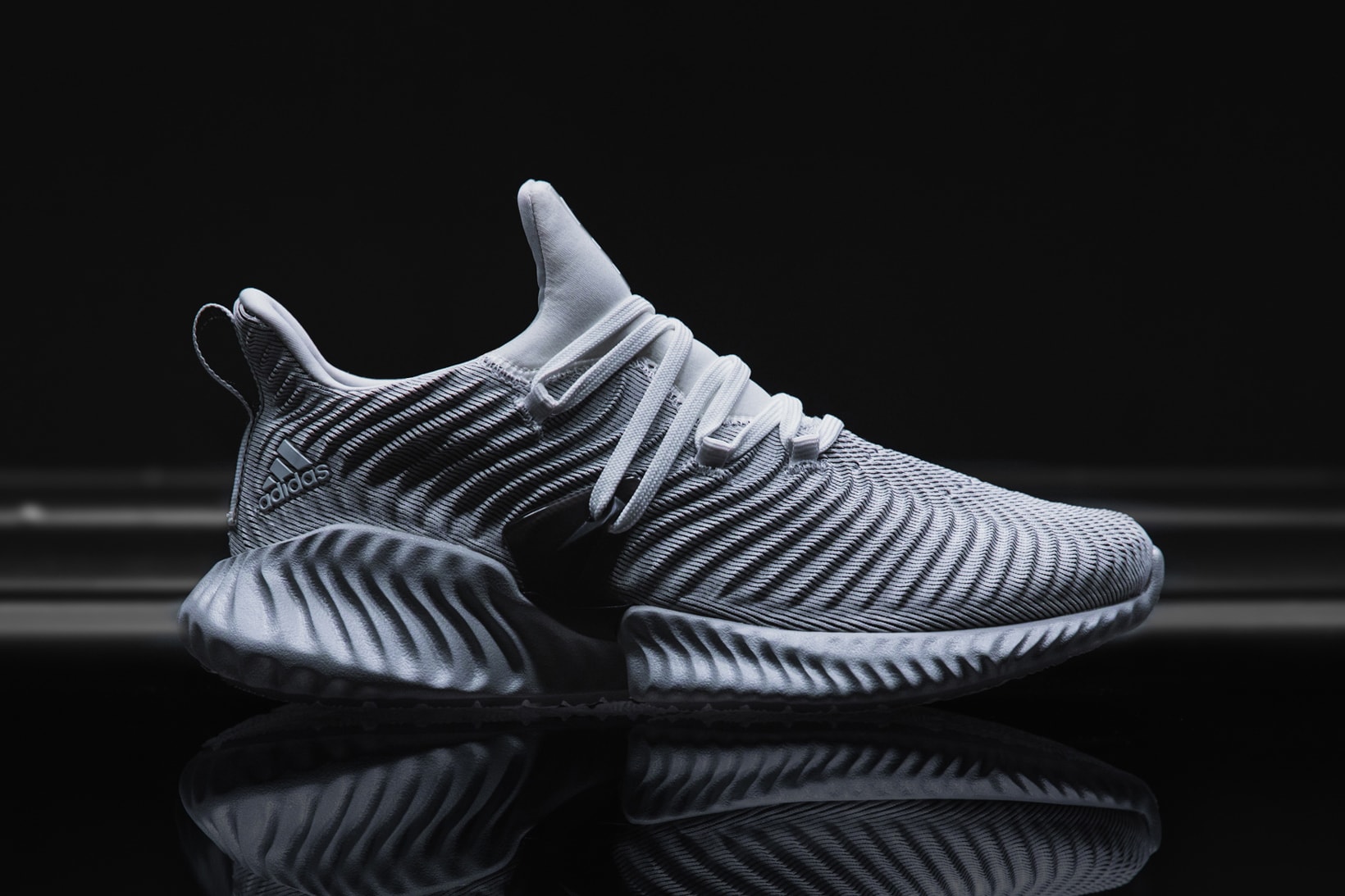 adidas Running AlphaBOUNCE Instinct White