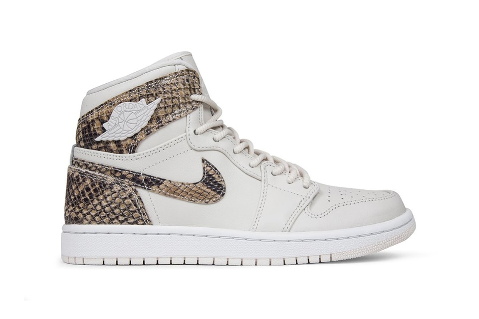 retro 1 snake skin
