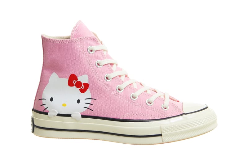 Hello Kitty x Converse Chuck Taylor All 