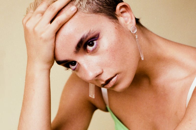 How to Wear Metallic Lipsticks, Three Ways