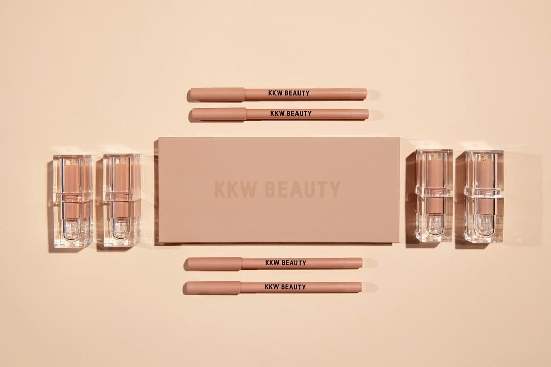 kkw beauty kim kardashian makeup classic collection eyeshadow palette lipsticks lip liners popup