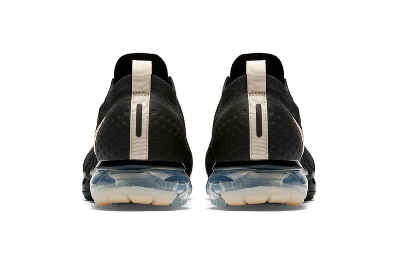 nike air vapormax moc 2 black light cream thunder grey flyknit