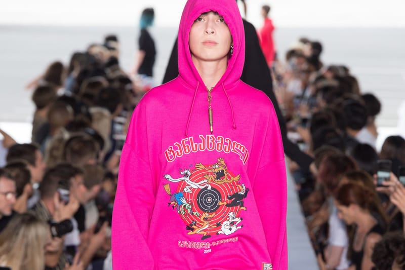 vetements hoodie 2019