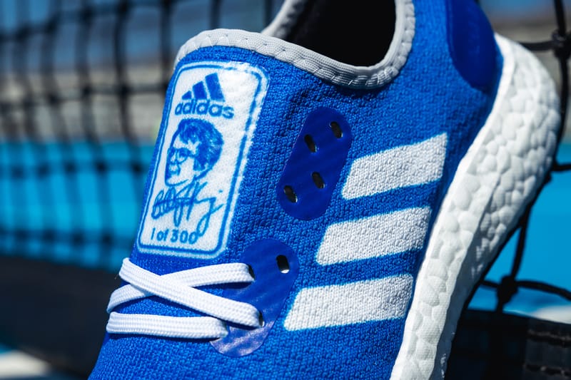 billie jean king blue adidas