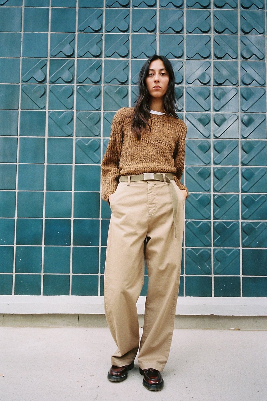 Carhartt WIP Fall/Winter 2018 Collection Lookbook Sweater Brown Pants Tan
