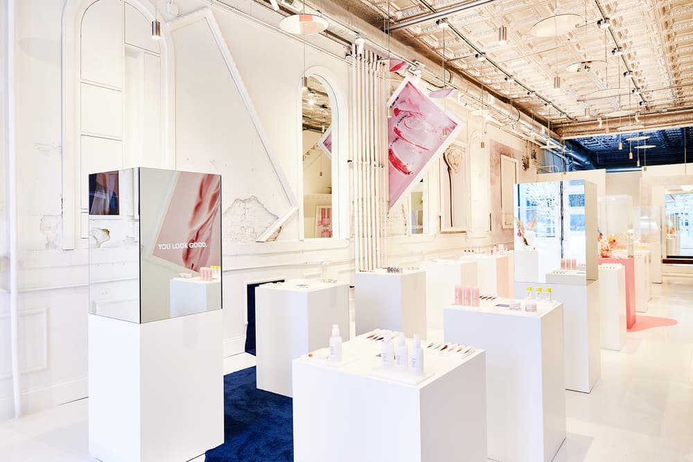 Glossier Chicago Retail Experience Pop-Up Shop Store August 23 Makeup Skincare Beauty Emily Weiss Interior