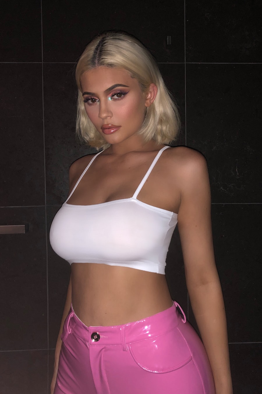 Kylie Jenner Teases Jordyn Woods Makeup Collaboration Collection BFF Lipgloss Teaser Preview