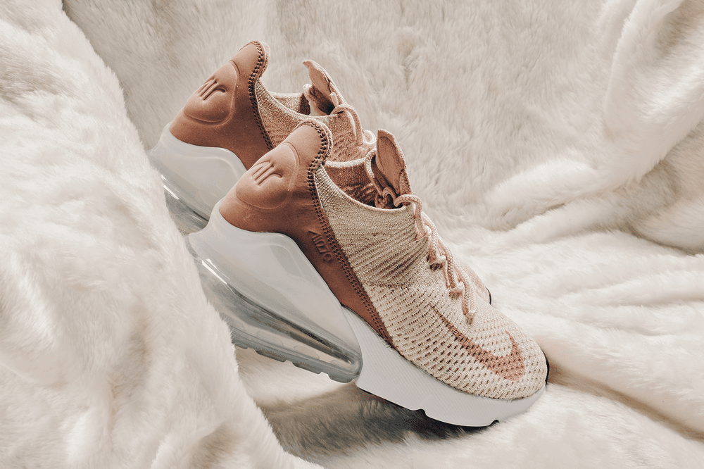 Nike Air Max 270 Flyknit Guava Ice Desert Dust