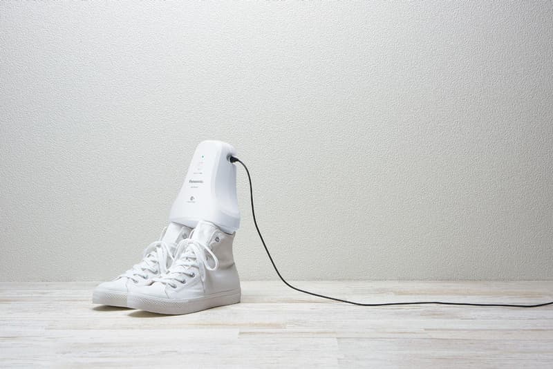 Panasonic Shoe Deodorizer Sneaker Cleaner Air Technology Treatment
