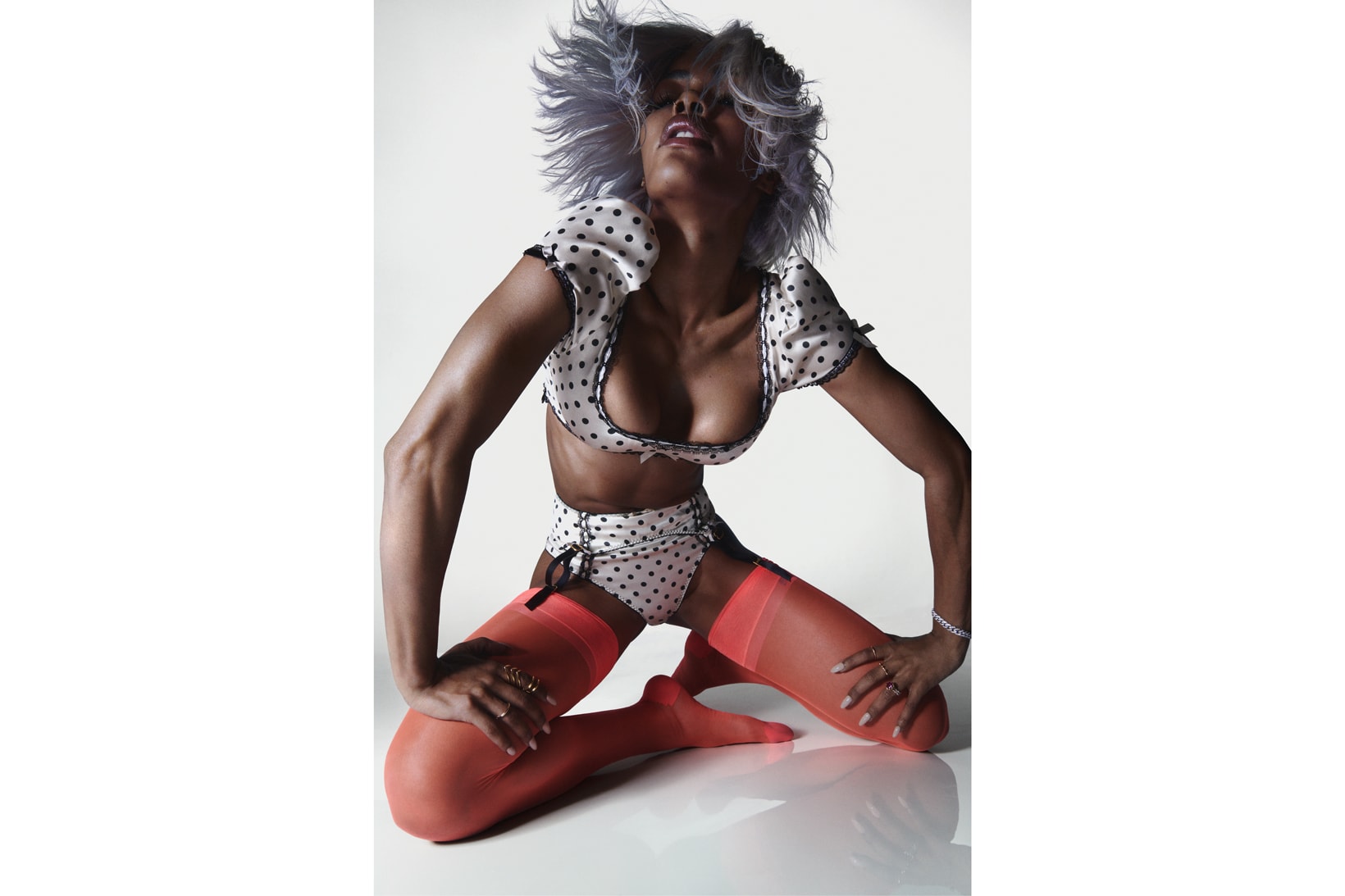 Teyana Taylor Fall/Winter 2018 Campaign Anna Set White Black