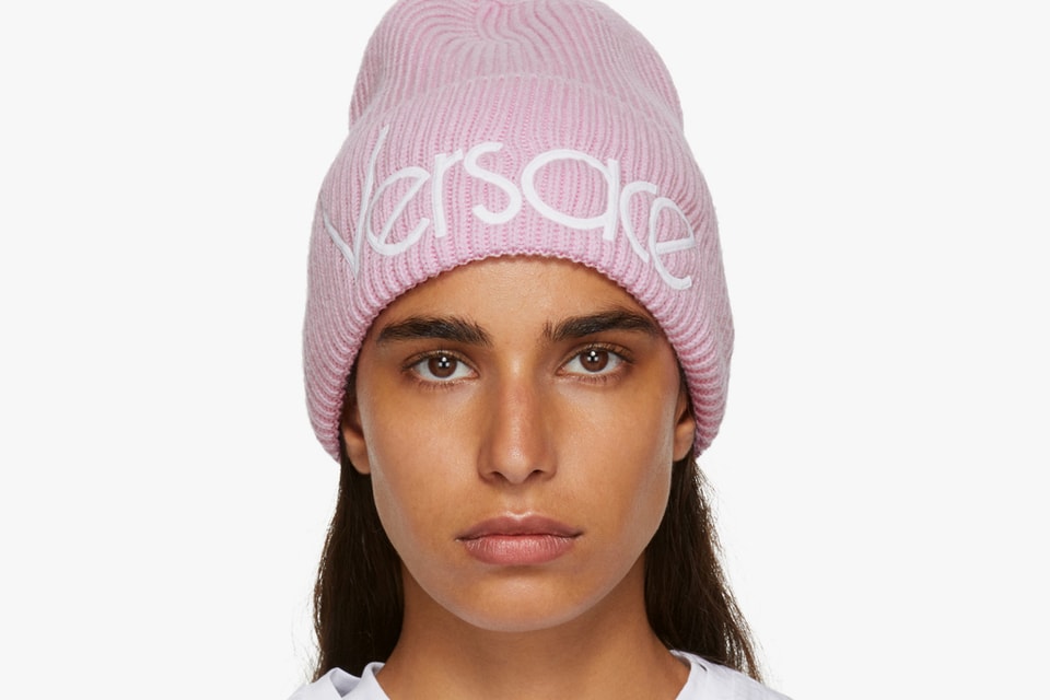 VERSACE knit hat pink with green logo NEW $495 VERSACE Light Pink & Lavender 100% Wool Knit POM  main image 4