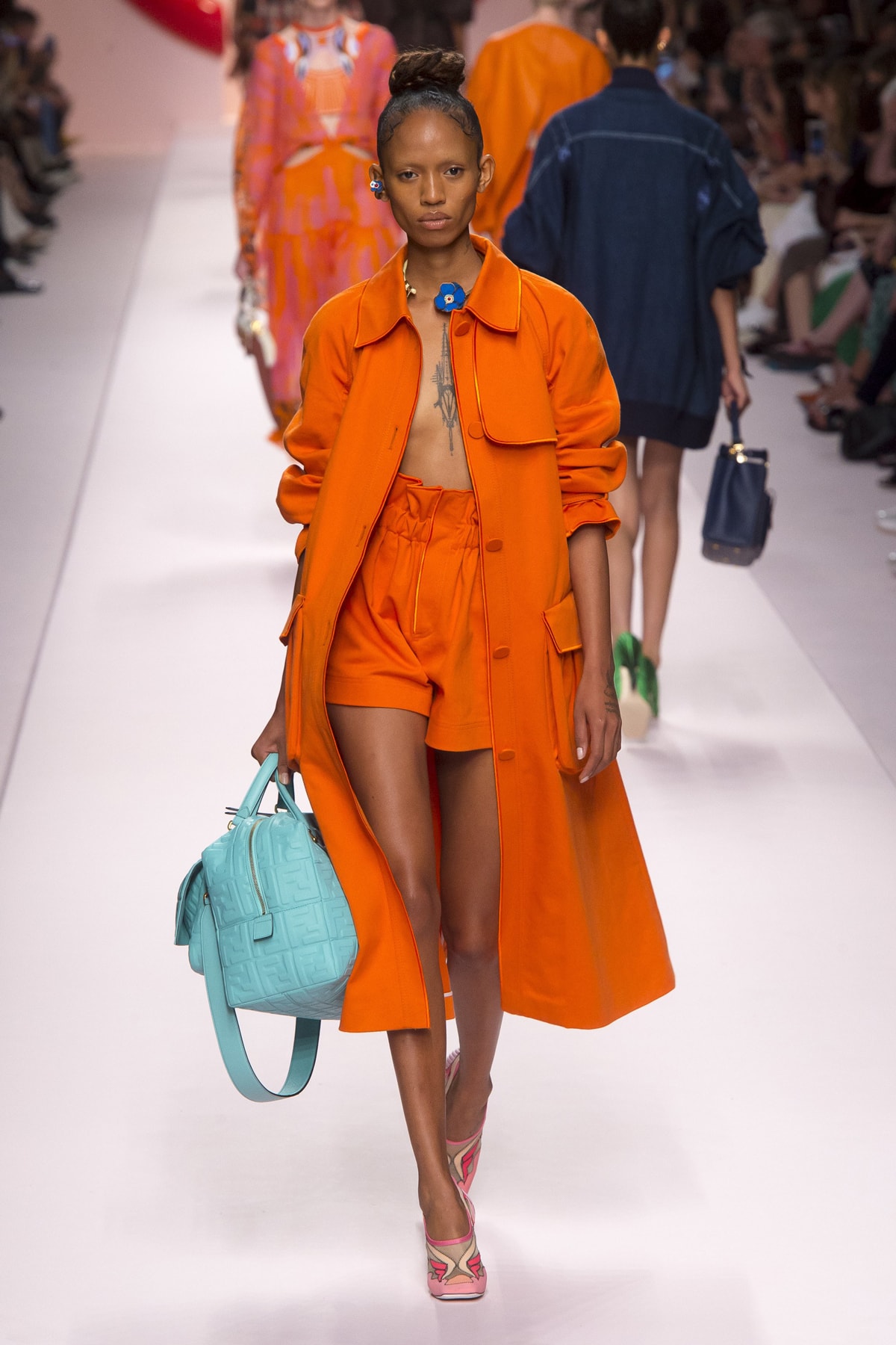Fendi Karl Lagerfeld Spring Summer 2019 Milan Fashion Week Show Collection Jacket Shorts Orange Handbag Blue