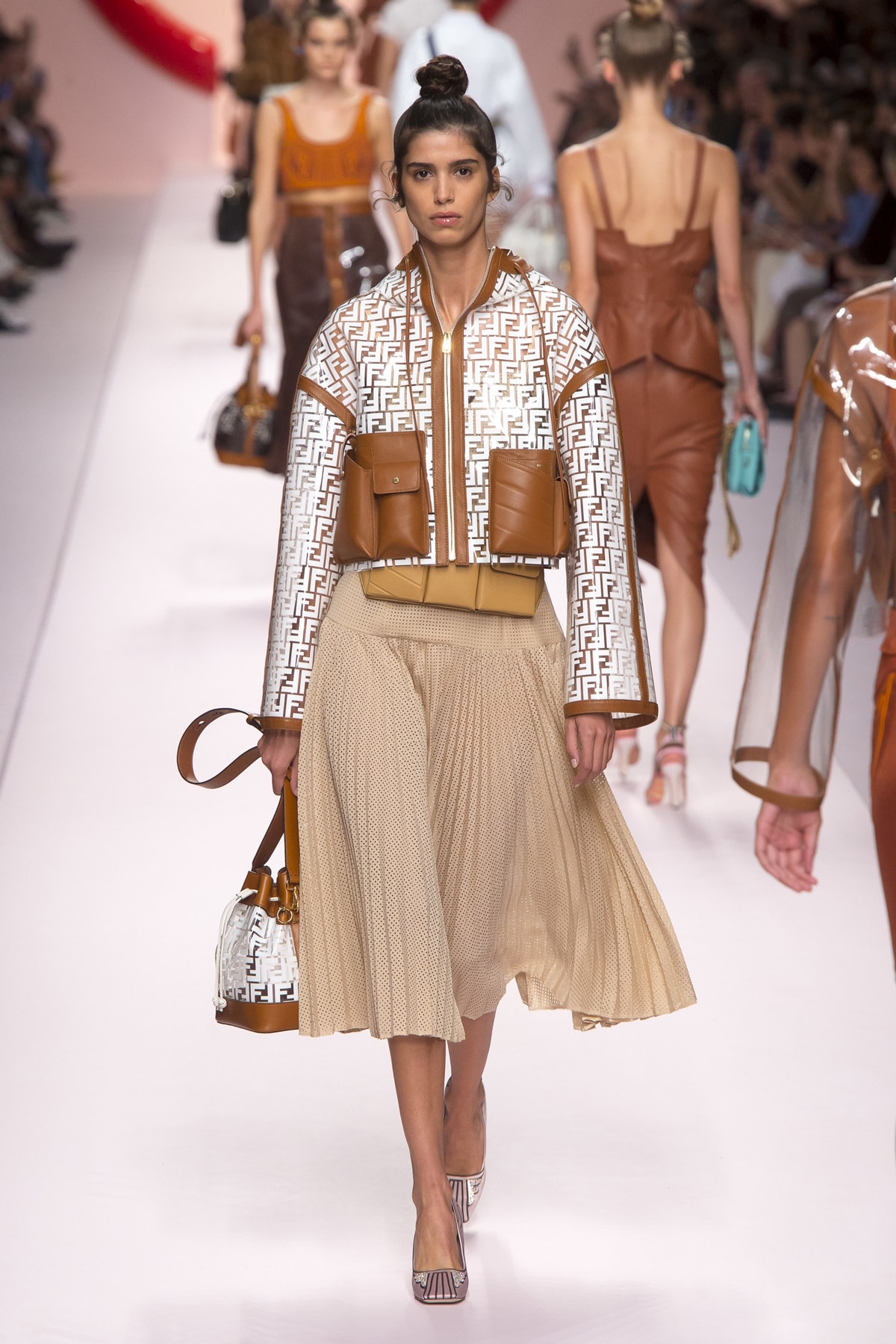 Fendi Karl Lagerfeld Spring Summer 2019 Milan Fashion Week Show Collection Jacket White Skirt Khaki