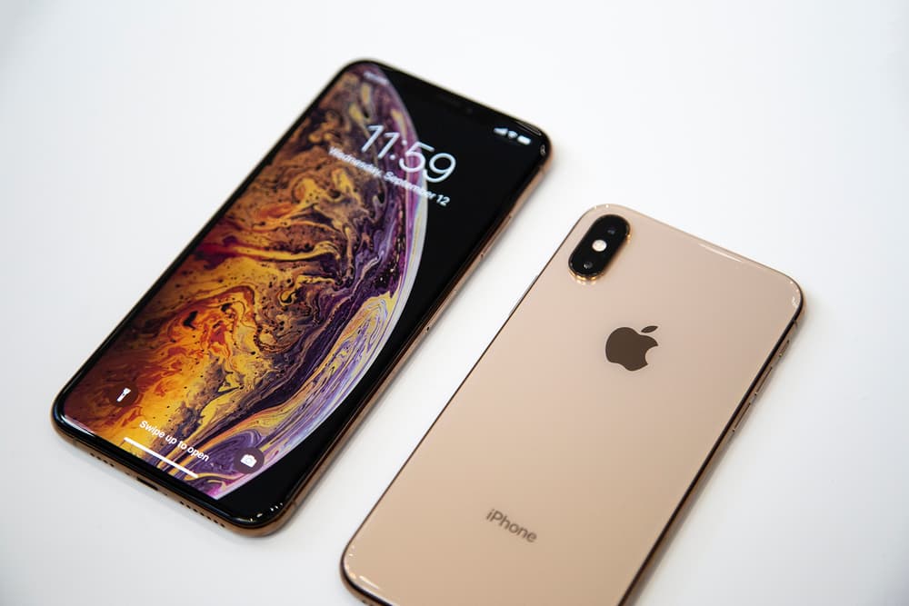 Apple iPhone XS XS Max Cellular Reception Problem Wifi Connection Issues