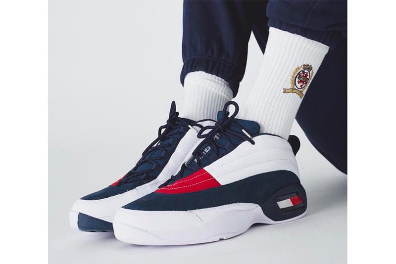 tommy hilfiger sneakers 90s