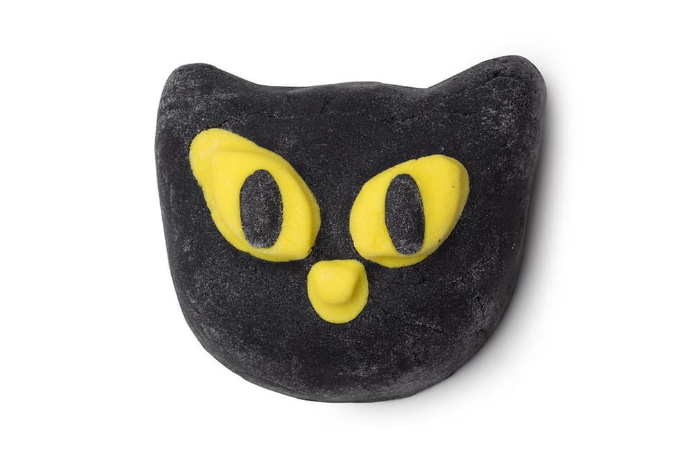 Lush Beauty 2018 Halloween Collection Bewitched Bubble Bar