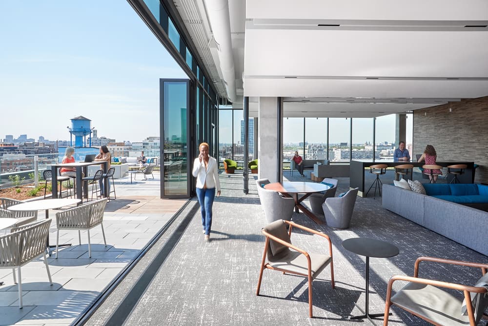 McDonald's $250 Million USD HQ in Chicago Restaurant Mc Cafe Space Food Environment Hamburger University