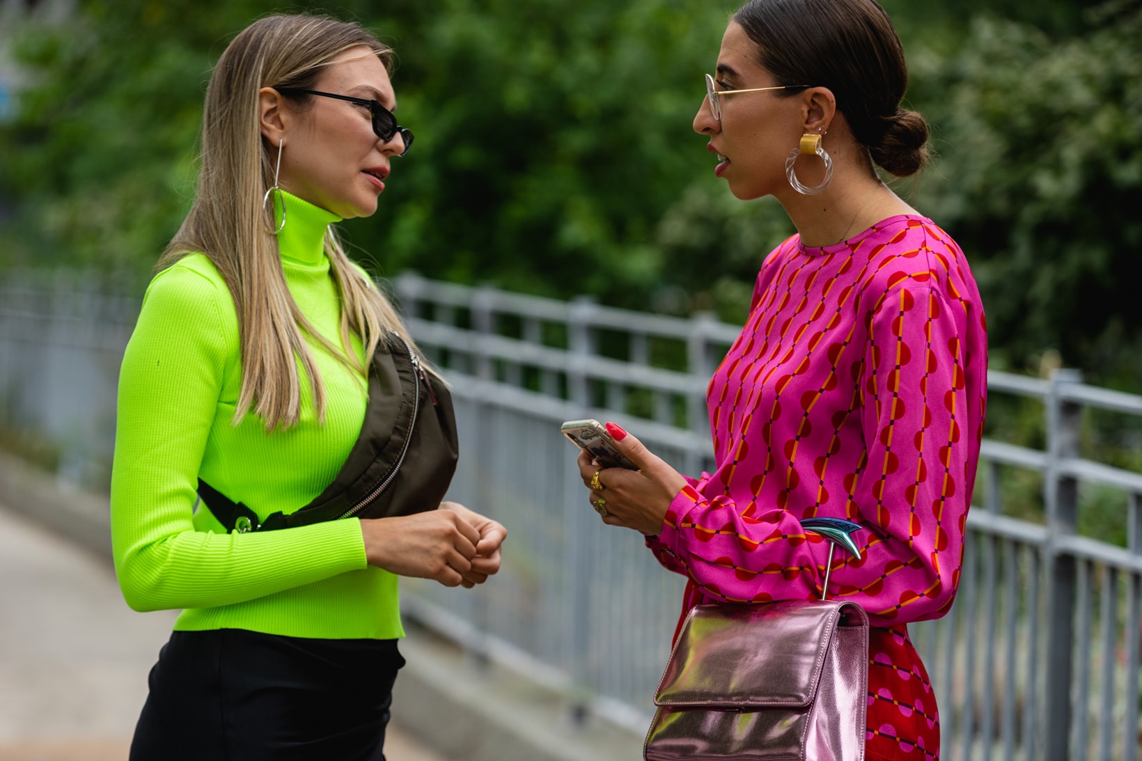 New York Fashion Week NYFW Street Style Street Snaps Turtleneck Green Top Pink