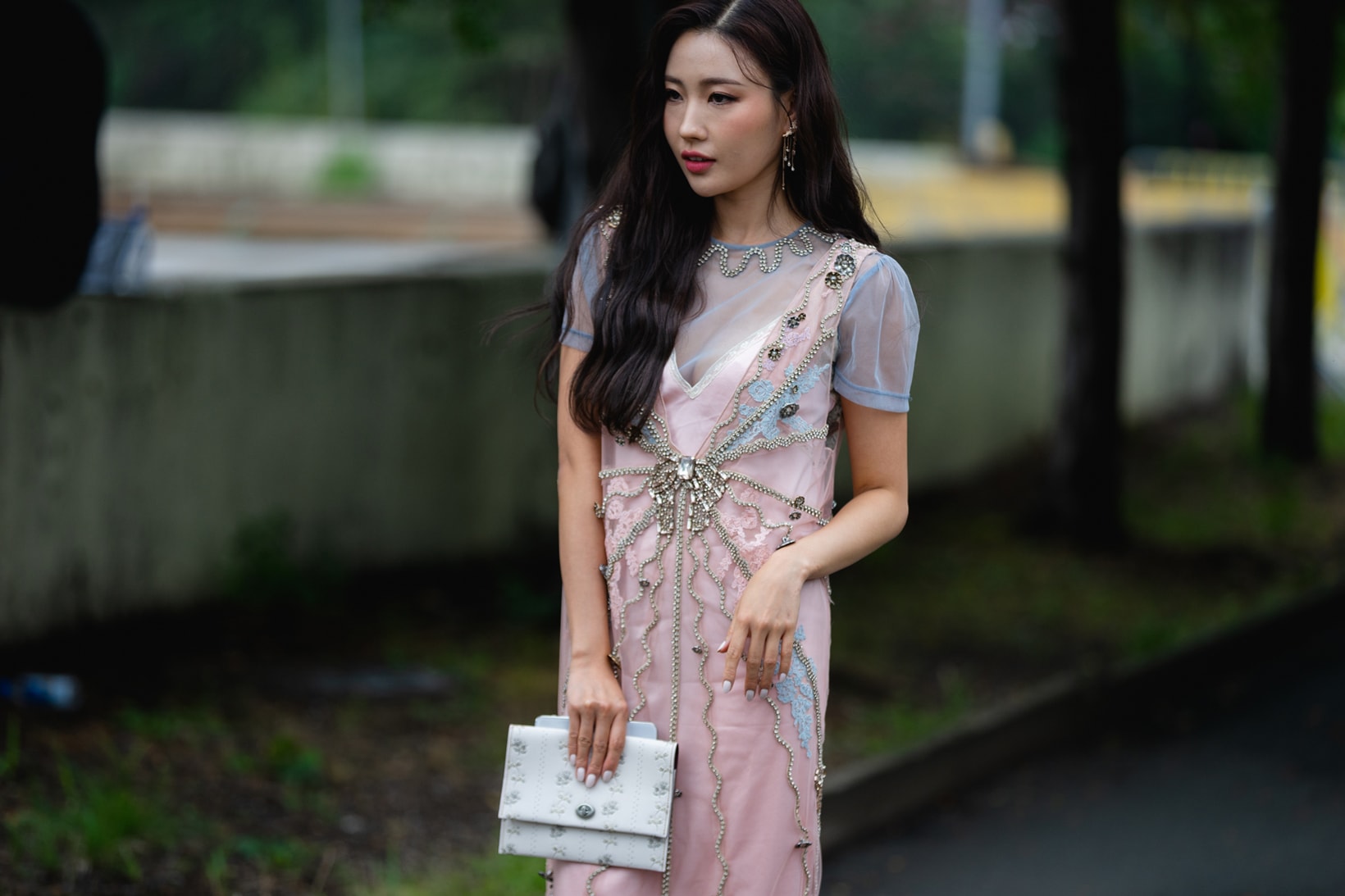 New York Fashion Week NYFW Street Style Street Snaps Dress Pink Bag White
