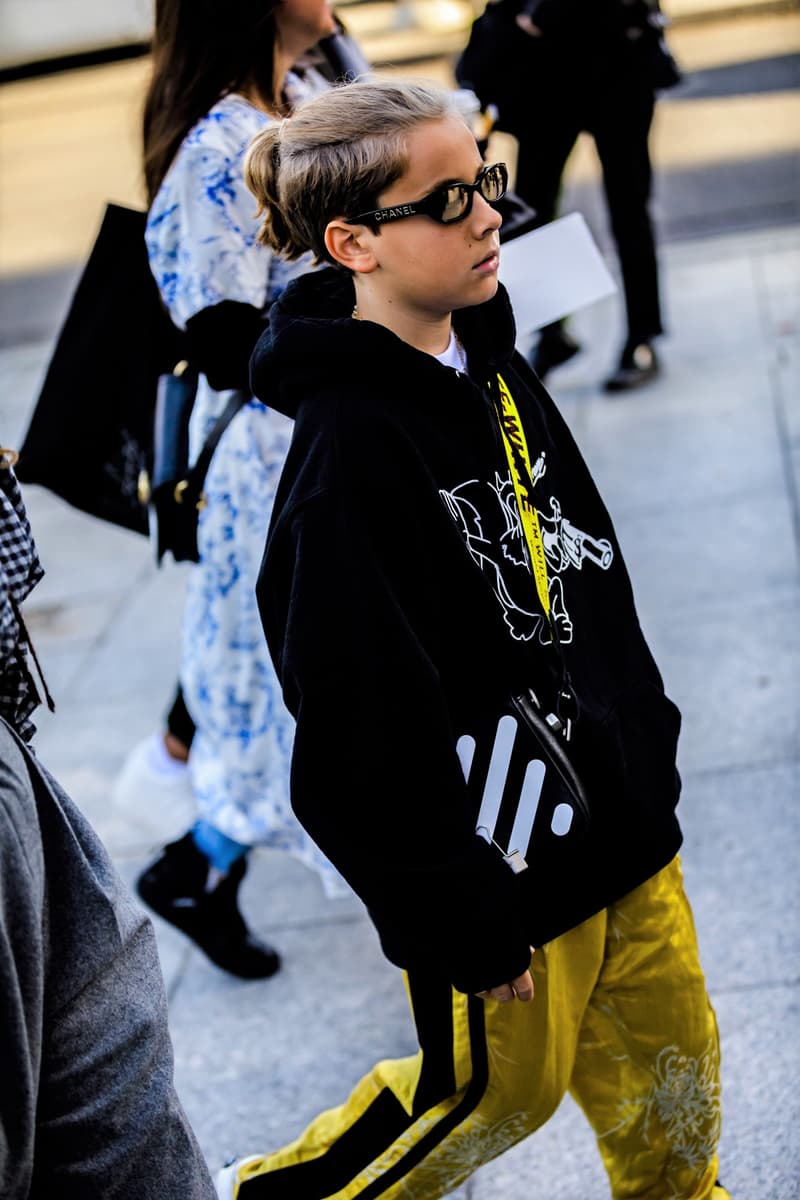 paris fashion week ss19 spring summer 2019 street style streetsnaps louis vuitton alexander wang chanel celine off white