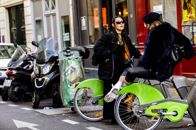 paris fashion week ss19 spring summer 2019 street style streetsnaps louis vuitton alexander wang chanel celine off white