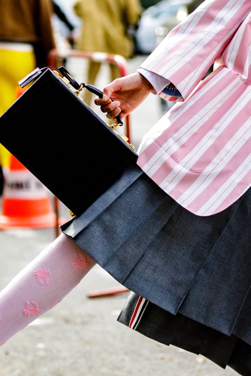 paris fashion week ss19 spring summer 2019 street style streetsnaps louis vuitton alexander wang chanel celine off white