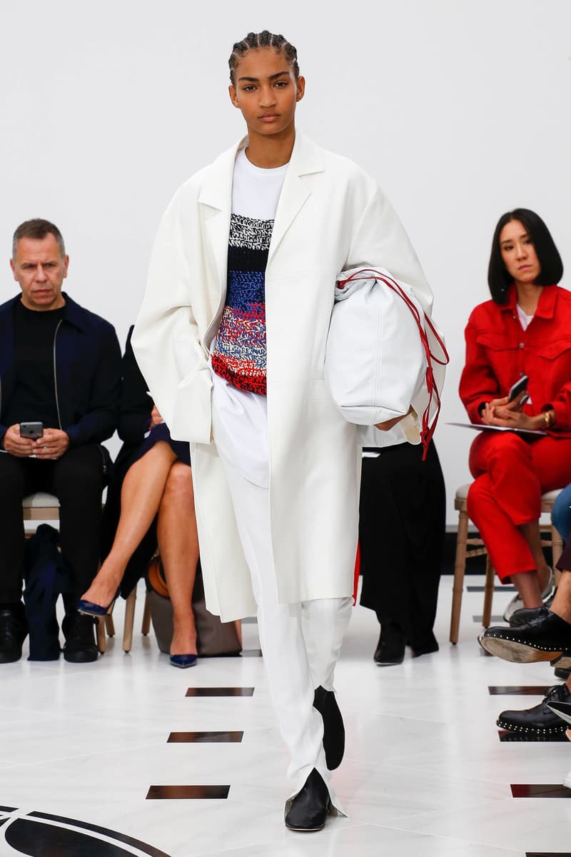 Victoria Beckham Spring Summer 2019 London Fashion Week Show Collection Blazer Trousers White