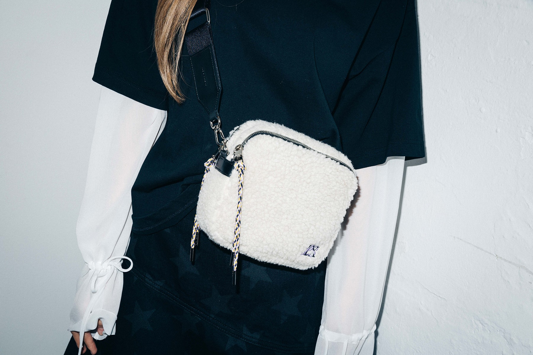 X-Girl Nonagon Blackpink Lisa Campaign Collaboration K-Pop Denim Skirt Black T-Shirt White Belt Bag