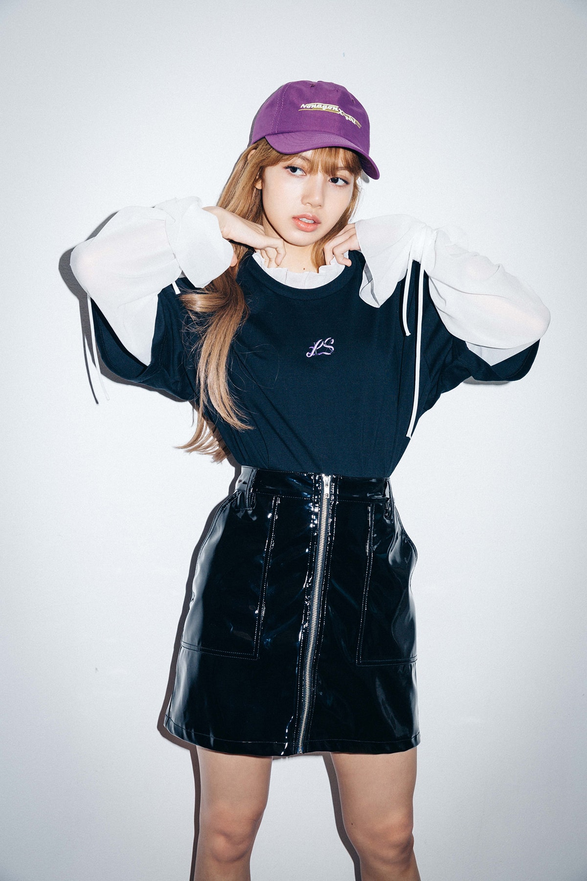X-Girl Nonagon Blackpink Lisa Campaign Collaboration K-Pop Purple Cap Black Vinyl Skirt