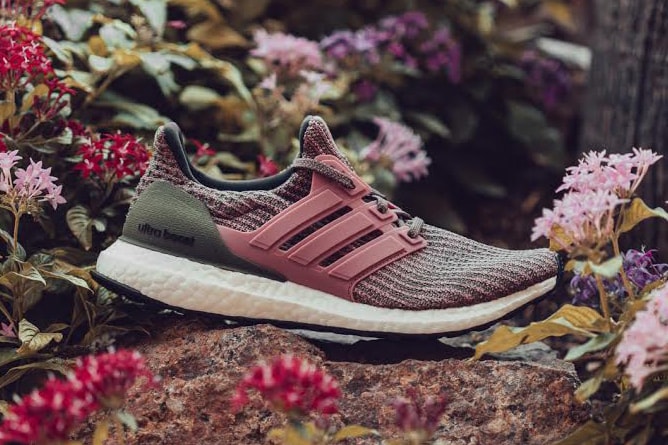 The adidas UltraBOOST 4.0 Arrives in a Fall-Ready "Trace Maroon"