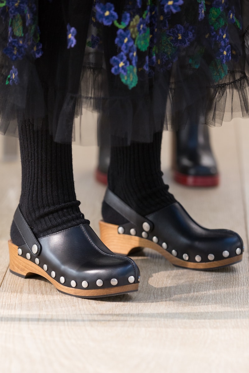 Dior's Fall/Winter 2018 DiorQuake Wooden Clogs Shoe Footwear Leather Wood Pattern FW 18