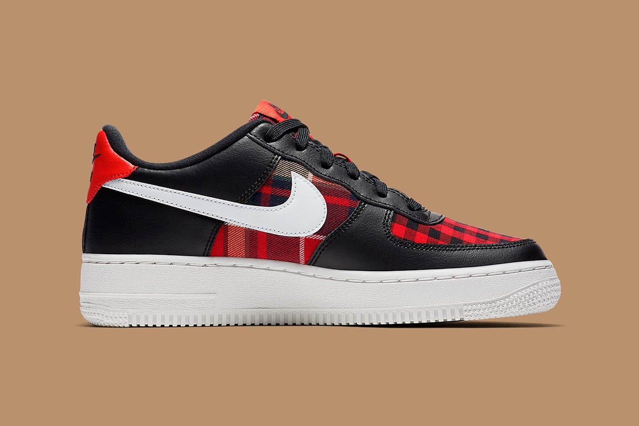 Nike Air Force 1 Black White Habanero Red Flannel