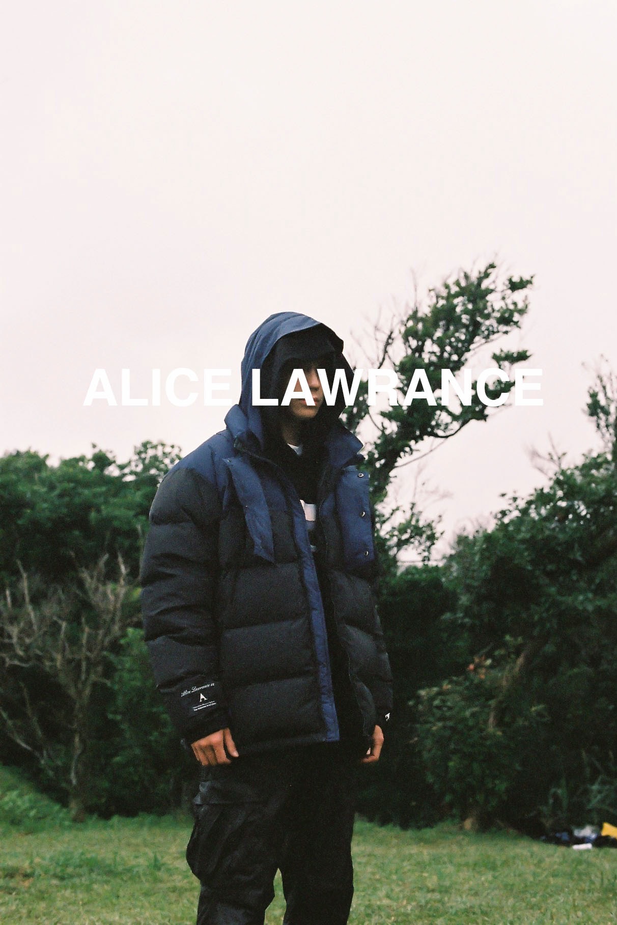 ALICE LAWRANCE XX Fall/Winter 2018 Collection ALIEN 310 Hooded Padding Jacket Black Blue