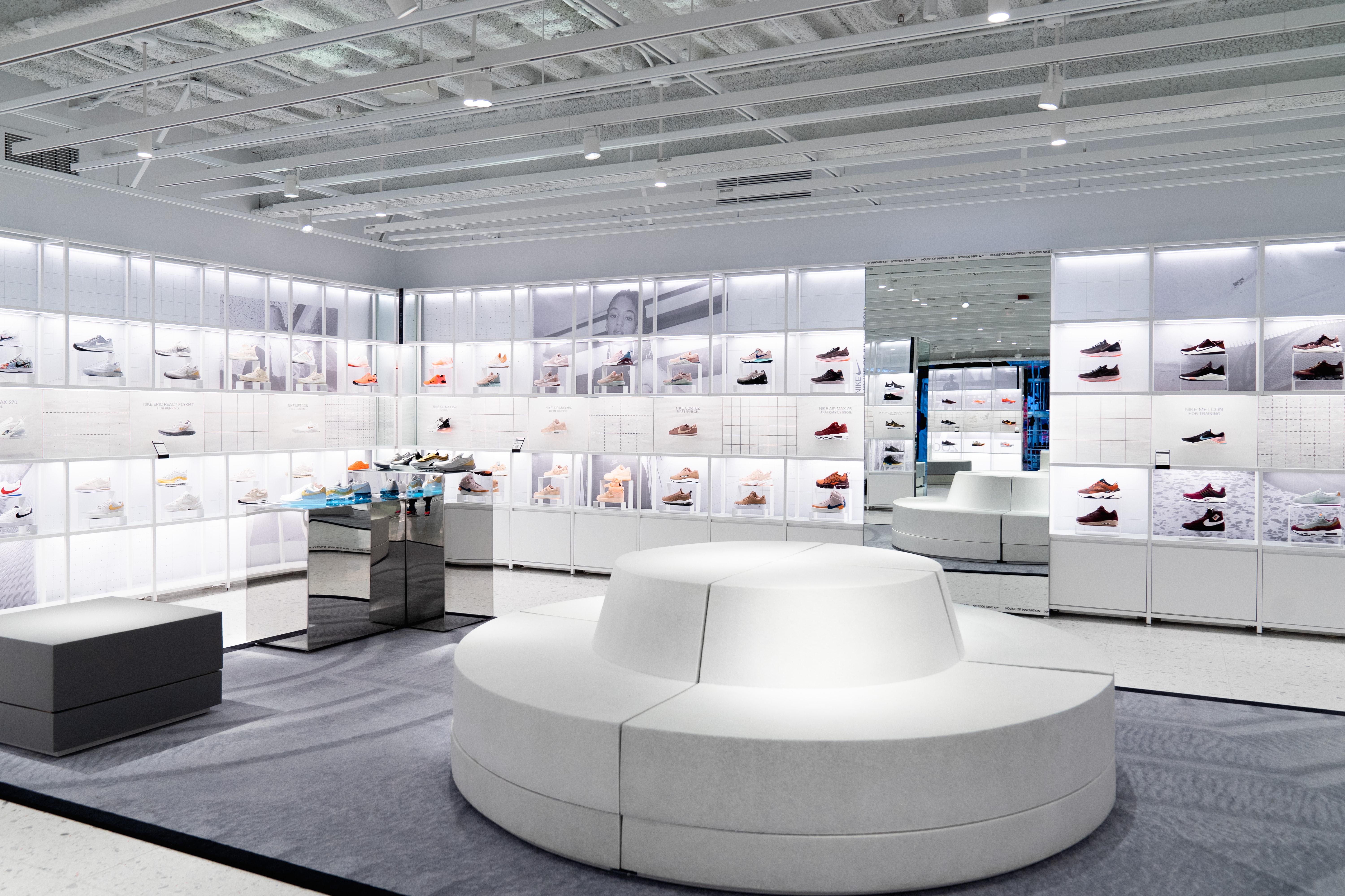 Nike House of Innovation 000 in New York City Store Sneaker Lab Expert Zone Sneakers Sportswear
