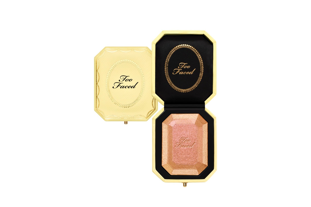 Too Faced Pretty Rich Collection Diamond Fire Highlighter Canary
