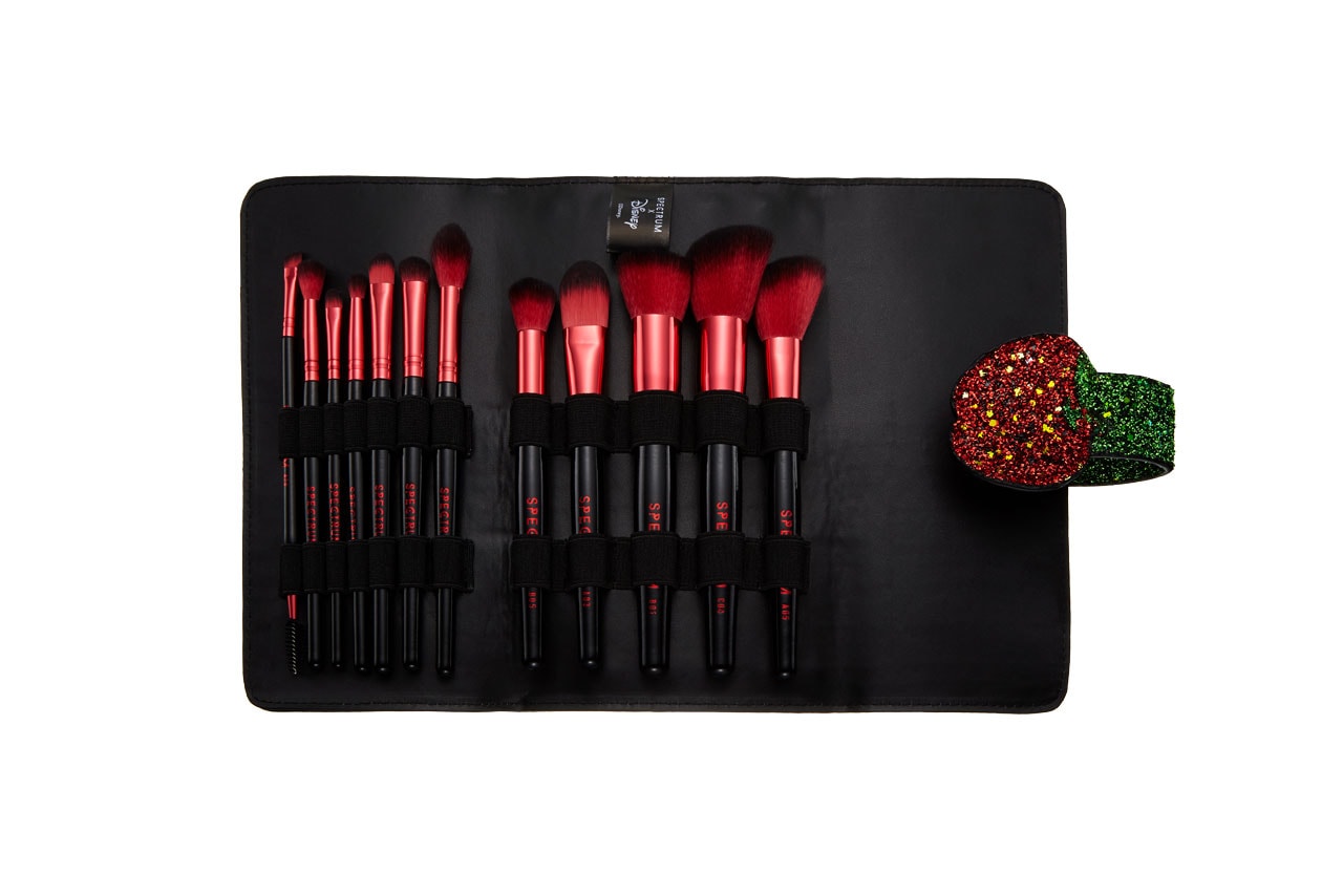 Spectrum Collections Snow White Makeup Brushes 