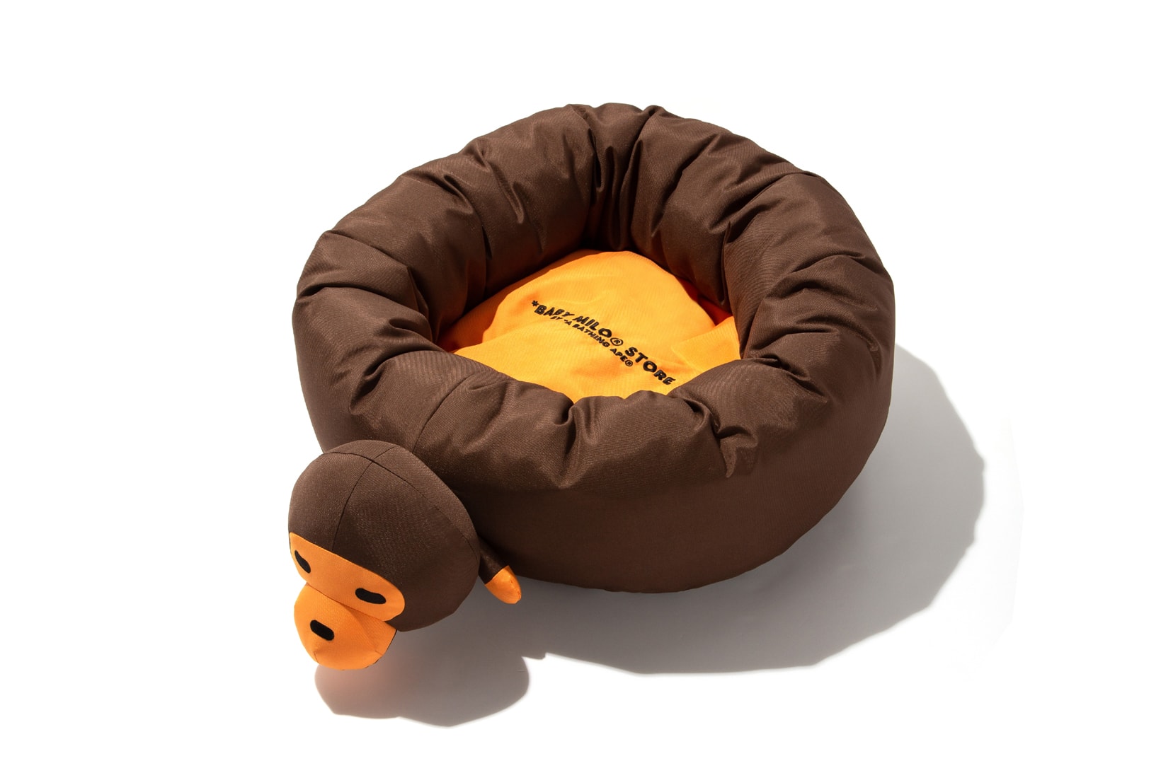 BAPE Baby Milo Pet Collection Bed Brown