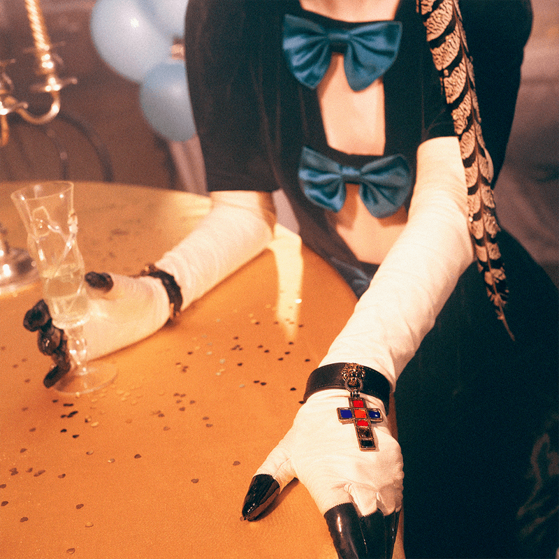 gucci alessandro michele holiday 2018 gift giving campaign advent calendar online shopping app