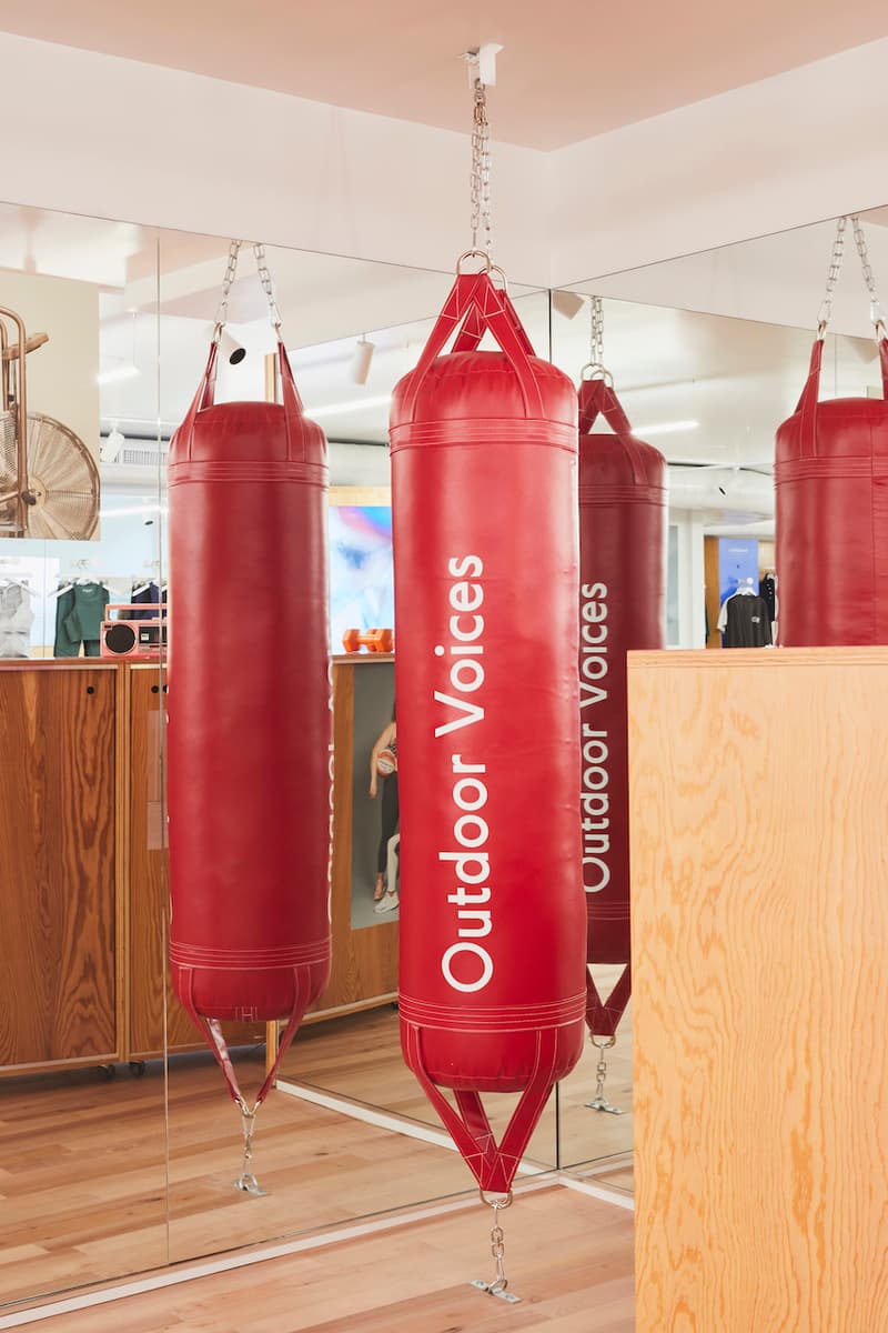 Outdoor Voices Opens New Chicago Store Athleisure Garments Shop Boxing Gym