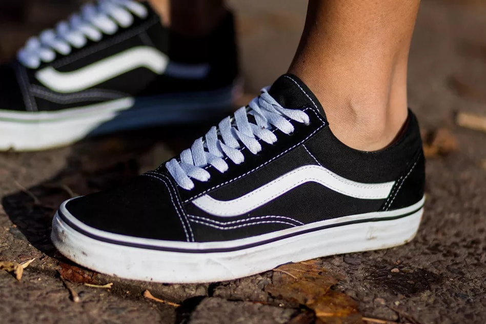 LV SKATE Swarovski Black Trainer Sneaker (Review) + ON FOOT 