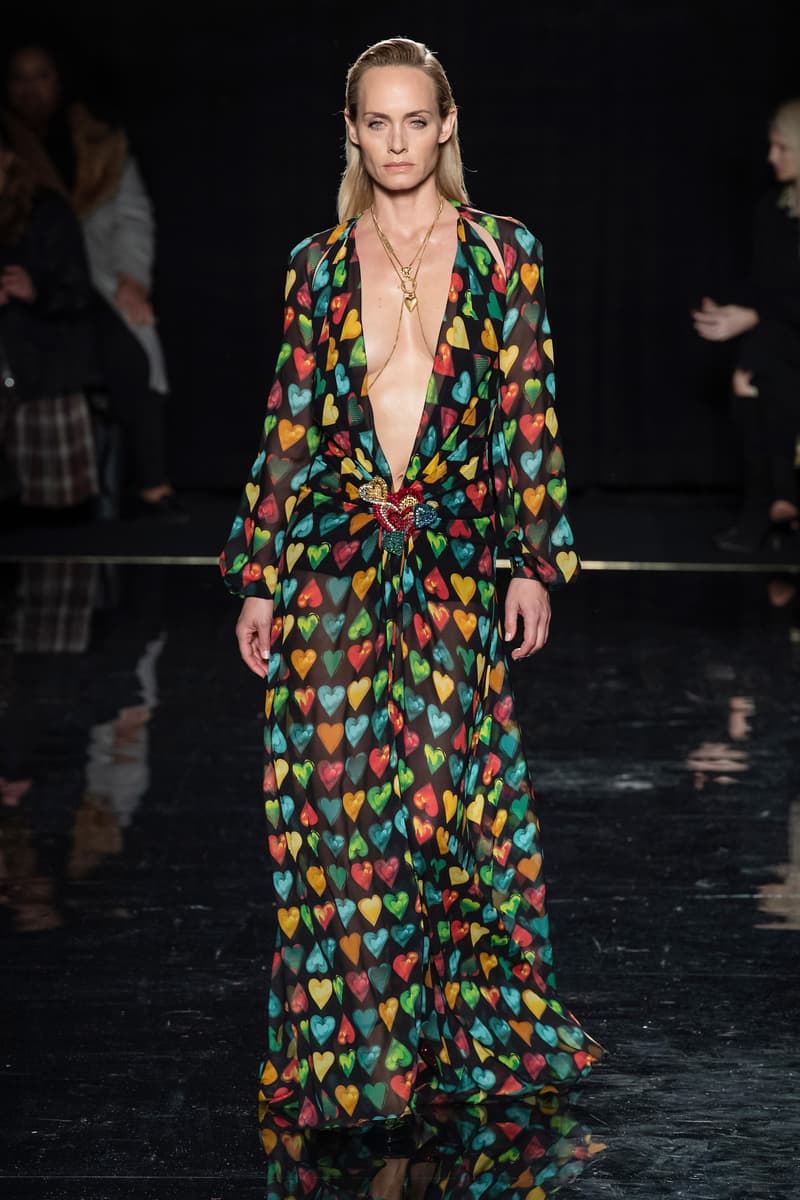Versace Pre-Fall 2019 Runway Fashion Show New York