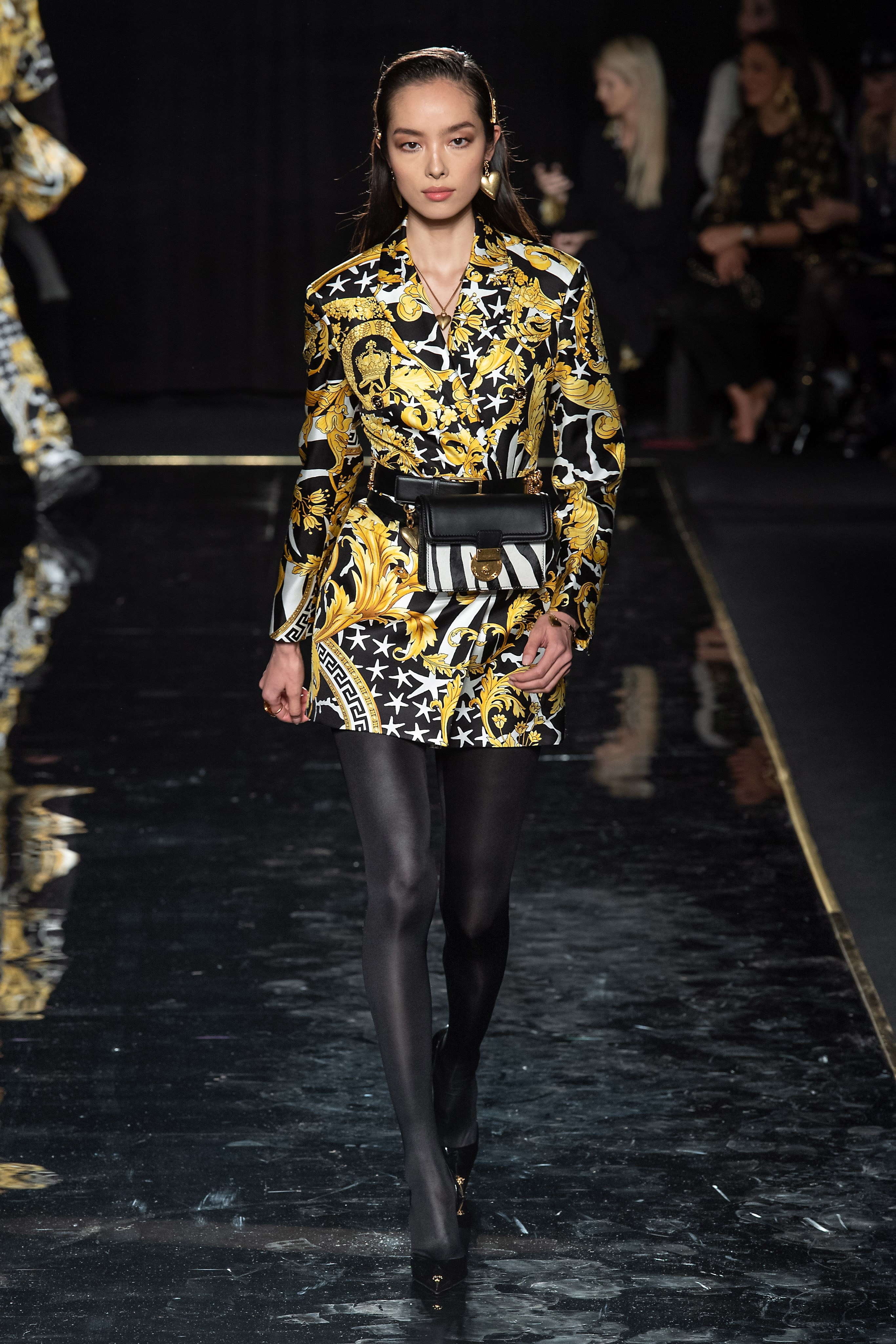 Versace Pre-Fall 2019 Runway Fashion Show New York Fei Fei Sun