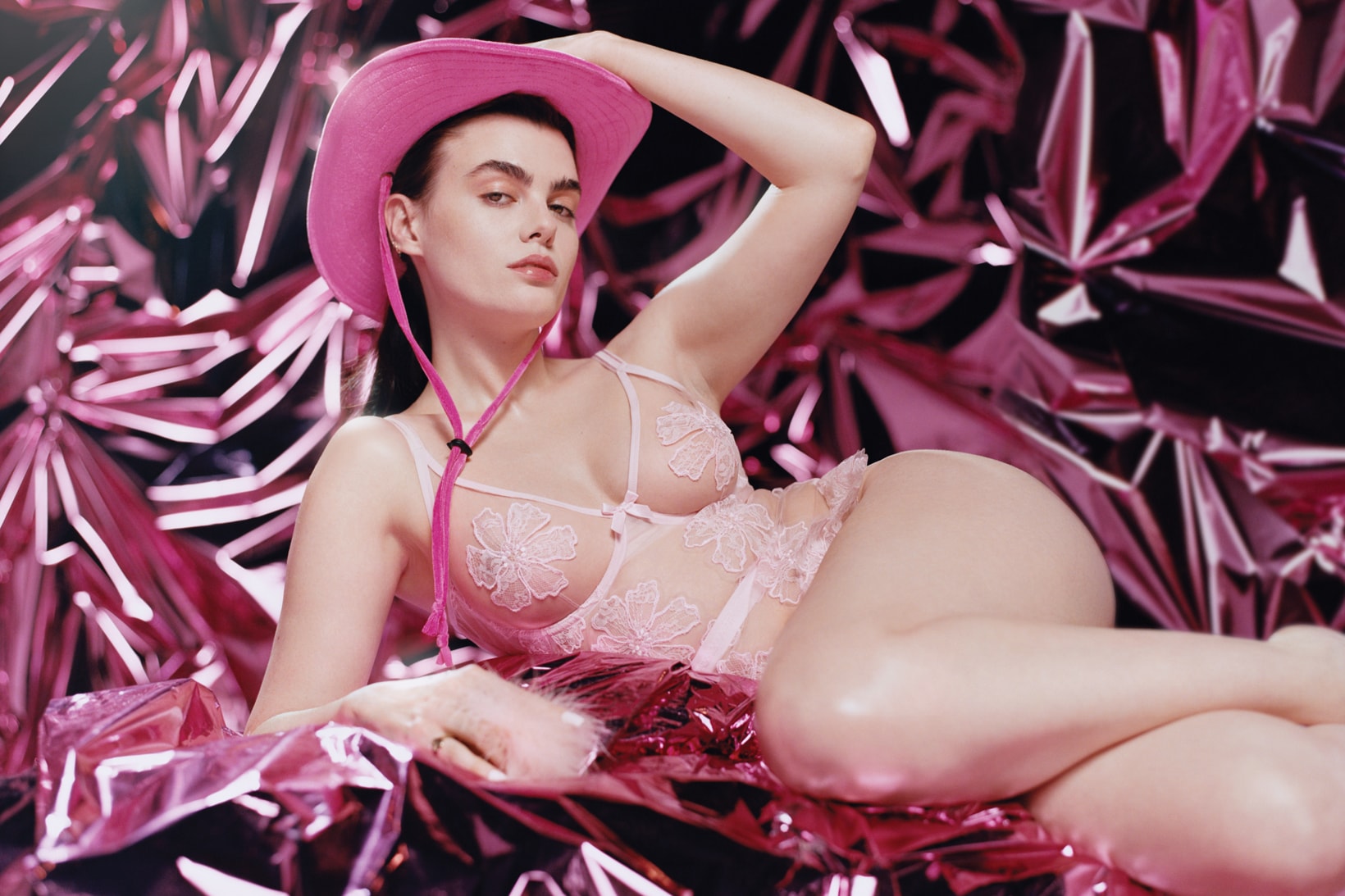 Agent Provocateur Valentine's Day 2019 Campaign Seraphina Set Pink