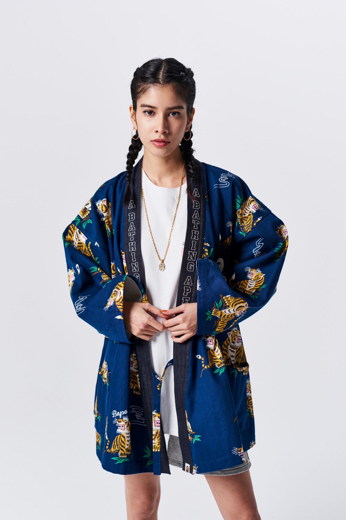 A Bathing Ape Spring Summer 2019 Collection Lookbook Kimono Blue Shirt Grey