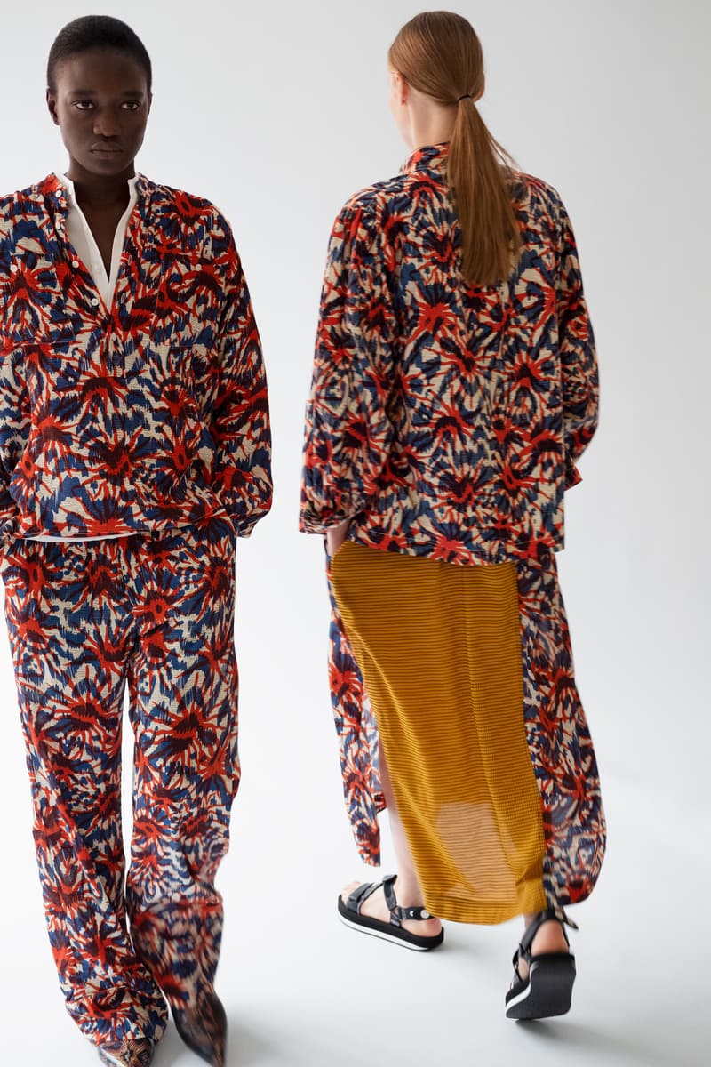 HOPE Pre Fall 2019 Lookbook Floral Blazer Pants Red Blue